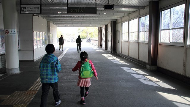 西立川駅から公園口に出れば、国営昭和記念公園はすぐ目の前です。