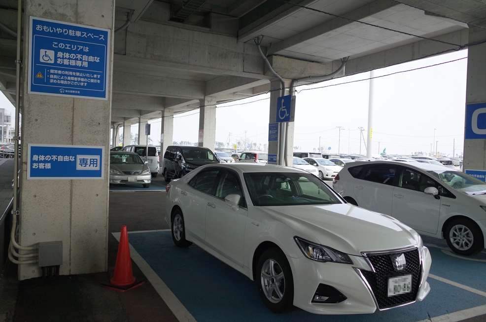 (3)仙台空港　お客様駐車場